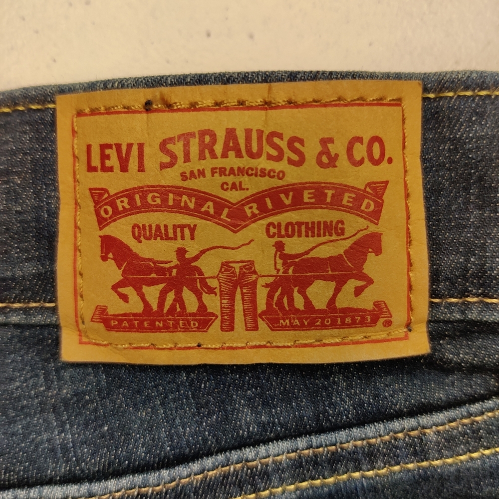Levi's dark blue mid rise skinny jeans size 14 - Picture 3 of 4